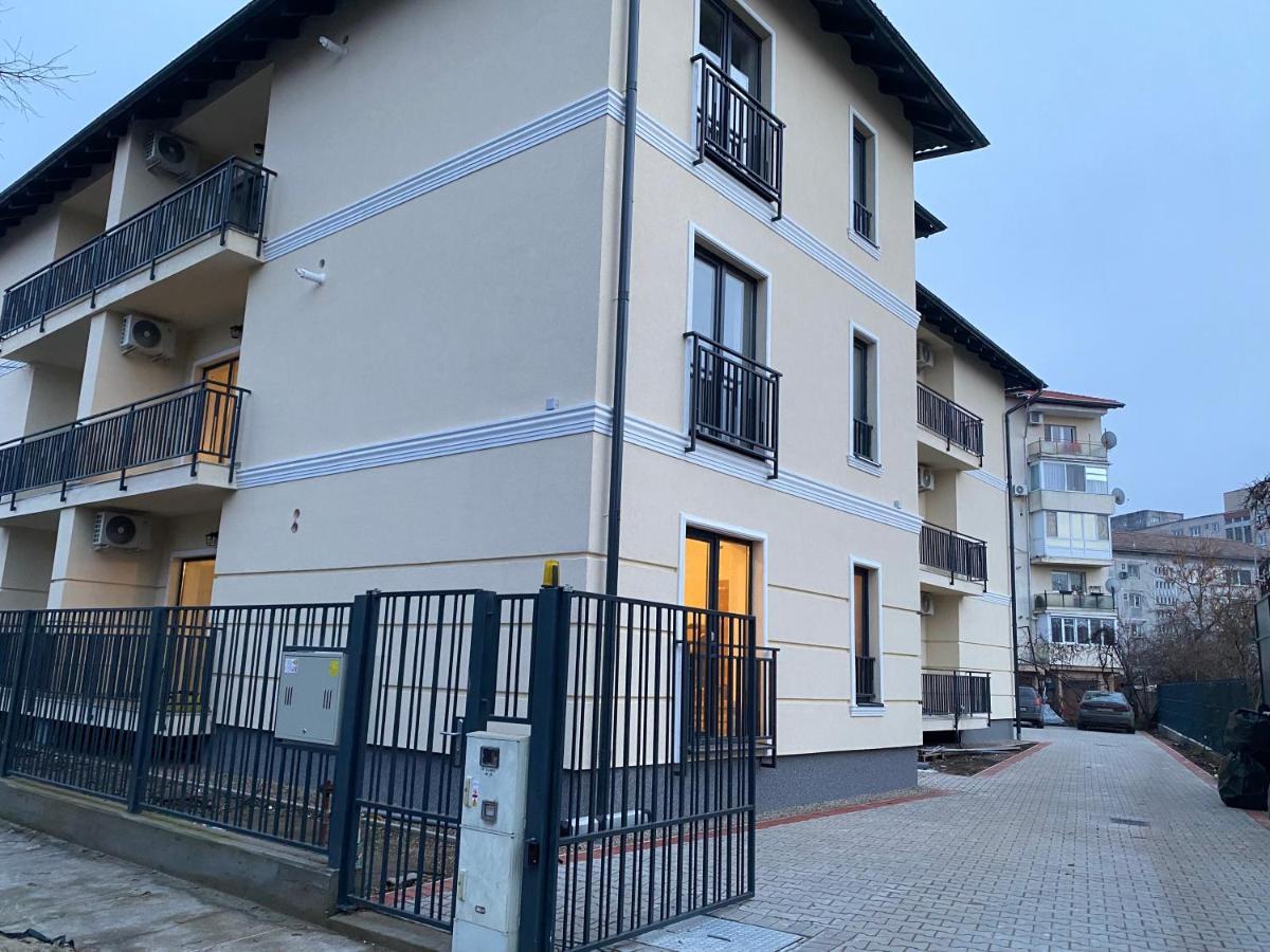 Glam Apartments Lipatti Near Iulius Mall And City Center تيميشورا المظهر الخارجي الصورة