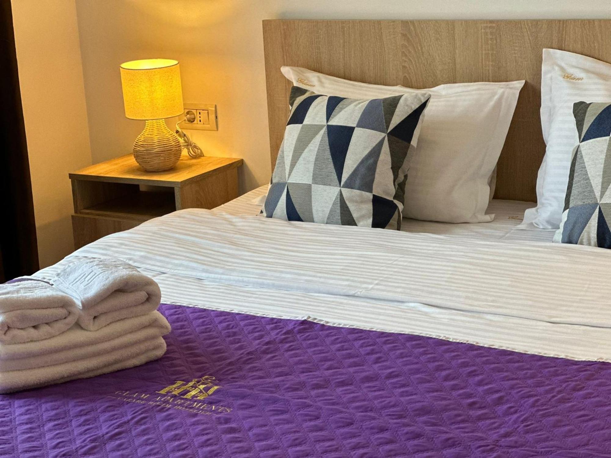 Glam Apartments Lipatti Near Iulius Mall And City Center تيميشورا المظهر الخارجي الصورة