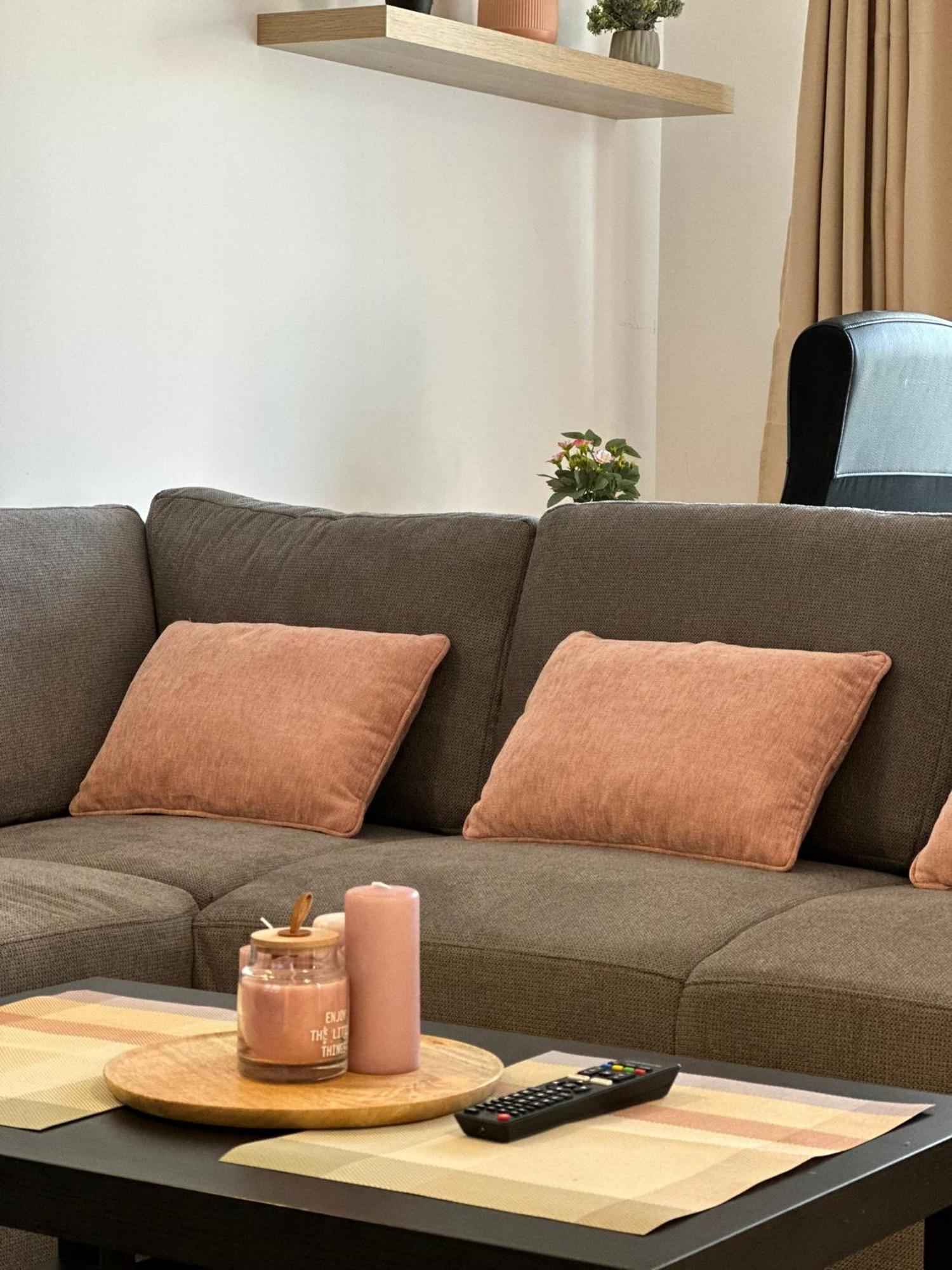 Glam Apartments Lipatti Near Iulius Mall And City Center تيميشورا المظهر الخارجي الصورة