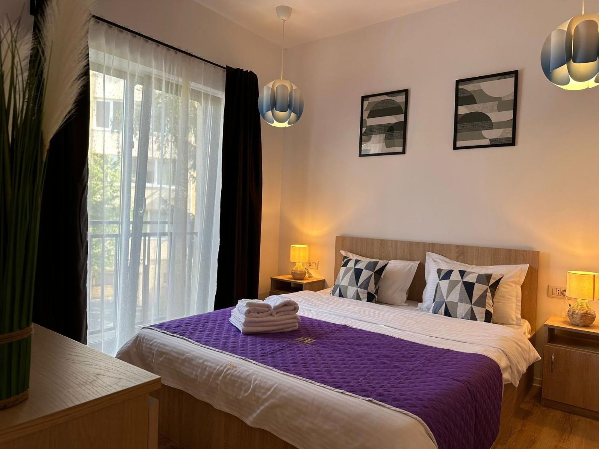Glam Apartments Lipatti Near Iulius Mall And City Center تيميشورا المظهر الخارجي الصورة