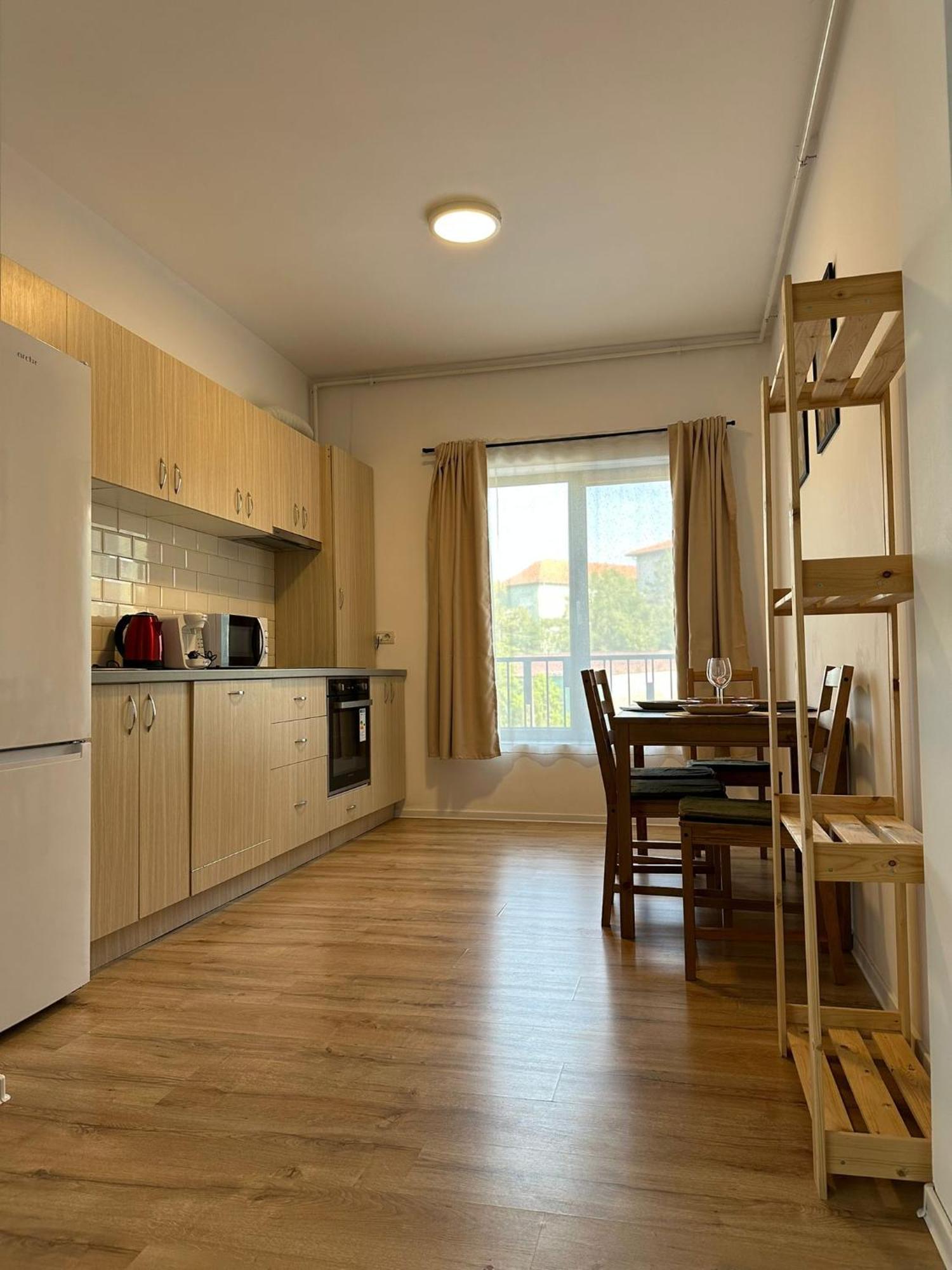 Glam Apartments Lipatti Near Iulius Mall And City Center تيميشورا المظهر الخارجي الصورة
