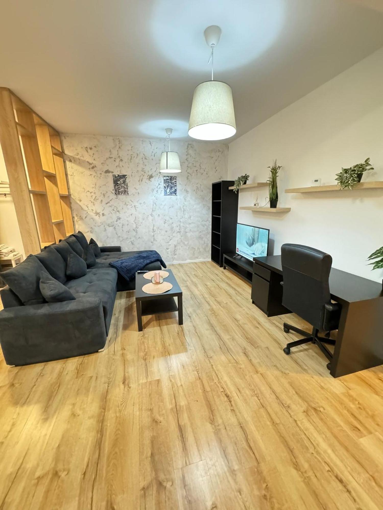 Glam Apartments Lipatti Near Iulius Mall And City Center تيميشورا المظهر الخارجي الصورة