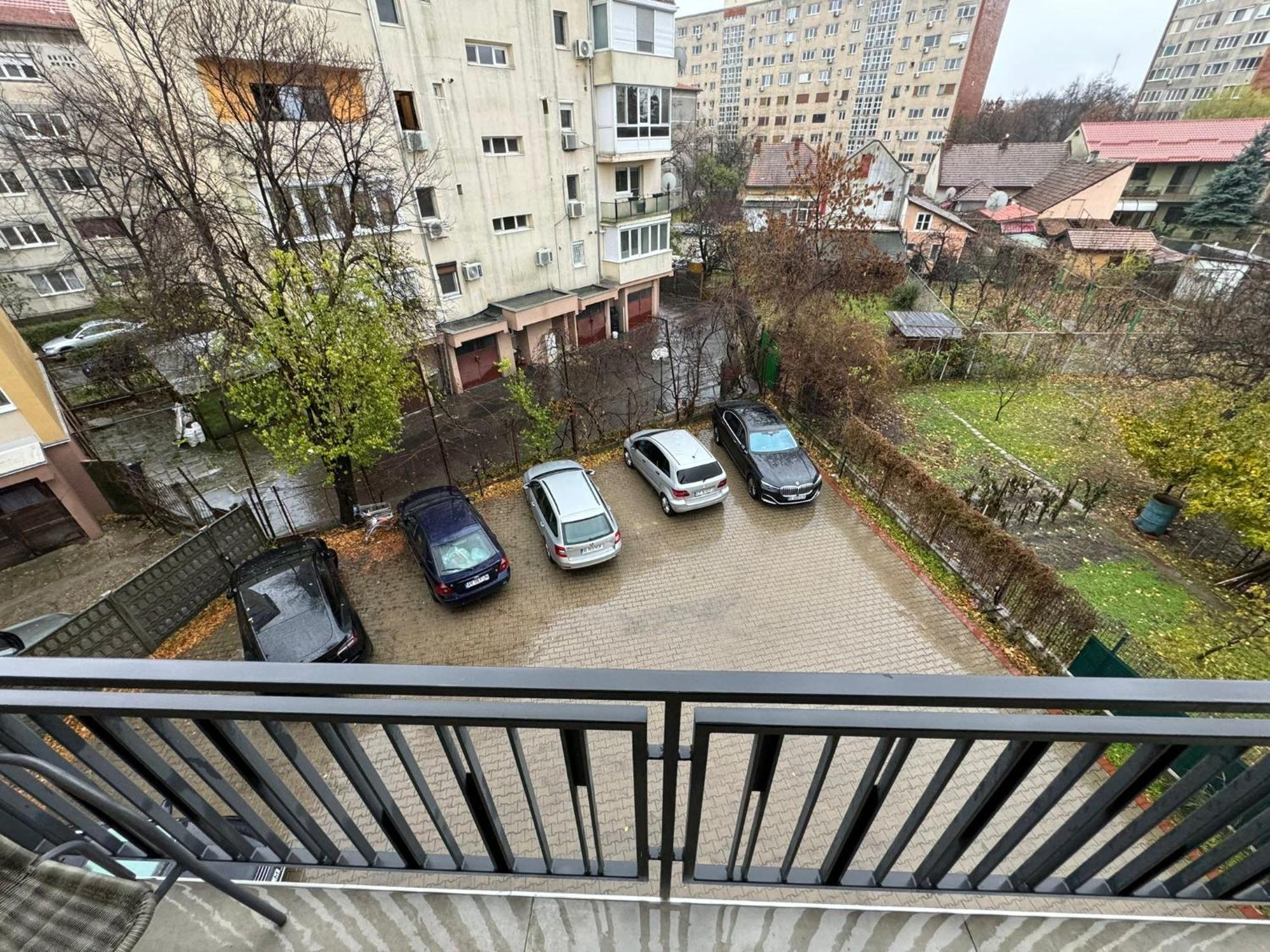 Glam Apartments Lipatti Near Iulius Mall And City Center تيميشورا المظهر الخارجي الصورة