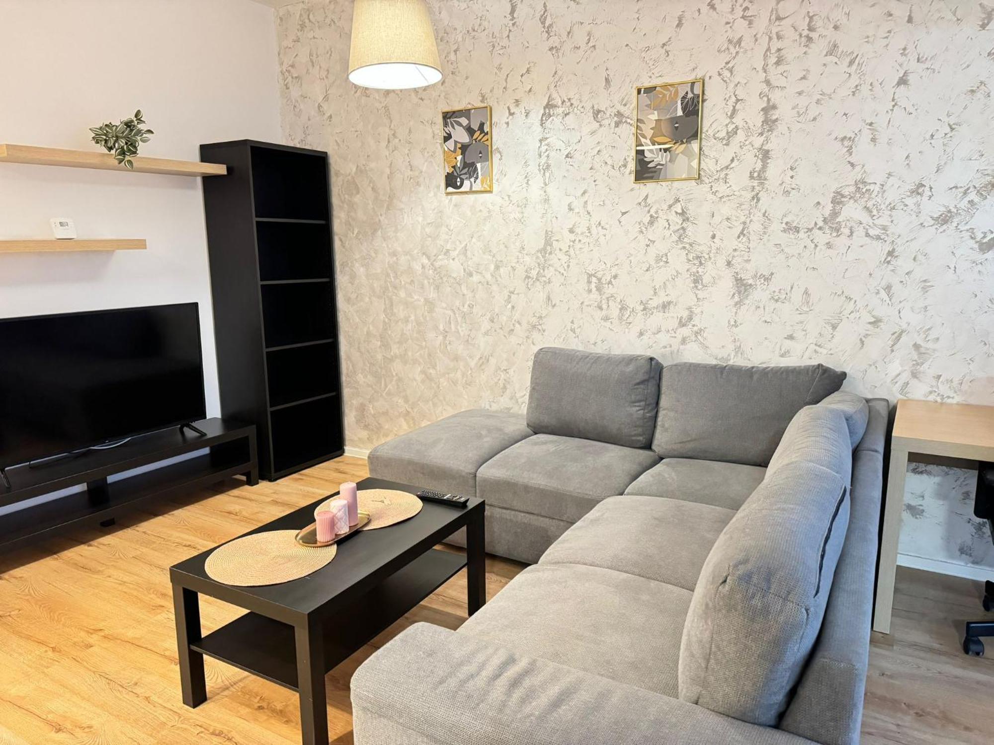 Glam Apartments Lipatti Near Iulius Mall And City Center تيميشورا المظهر الخارجي الصورة